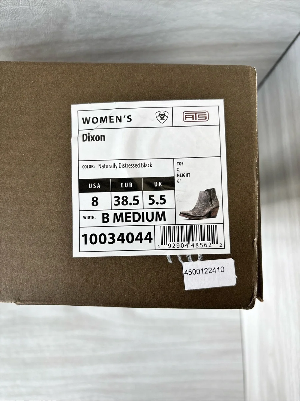 With Box Ariat Women’s Western Boots - naturally distressed black booties size 8 - Picture 12 of 16